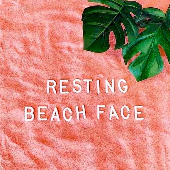 Meet your Posher,Daniella - Picture 4 of 4